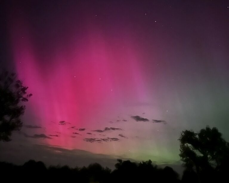 Can You See the northern lights in Colorado - Aurora Borealis from Pawnee Grassland, CO